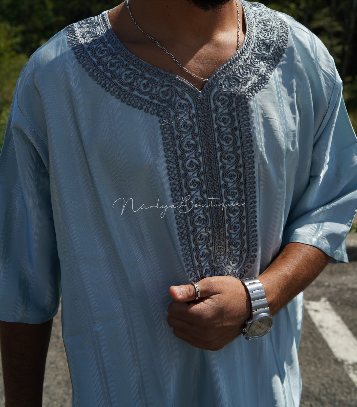 Qamis manches courtes - avec broderie artisanale